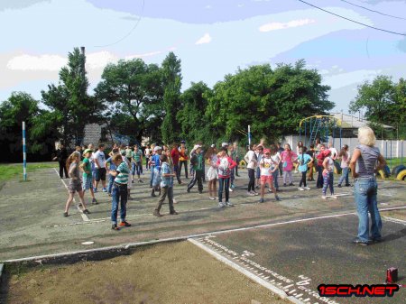 �������� ������� ������ �Kinder club ���������� 2016